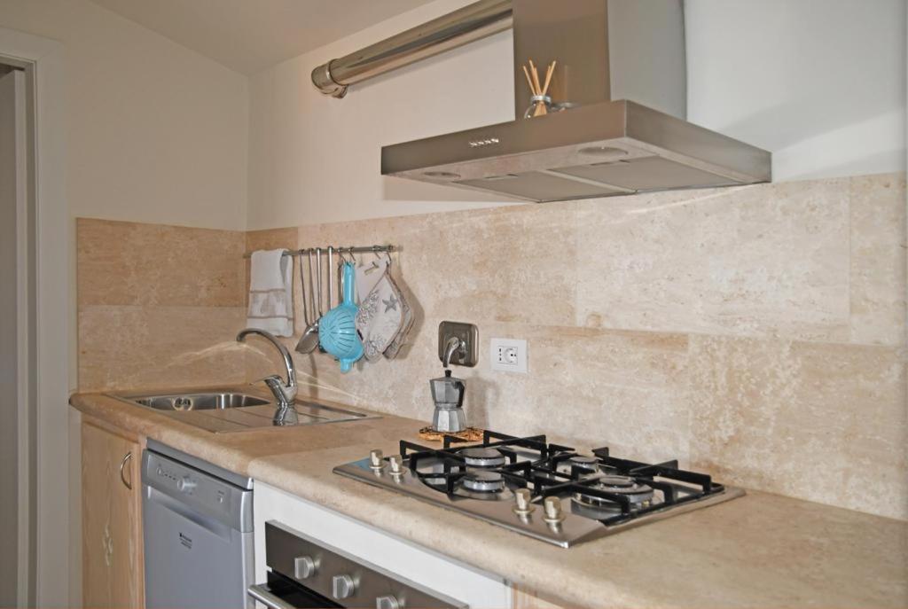La Casa Di Ziu Menicu Villa Cannigione Bagian luar foto