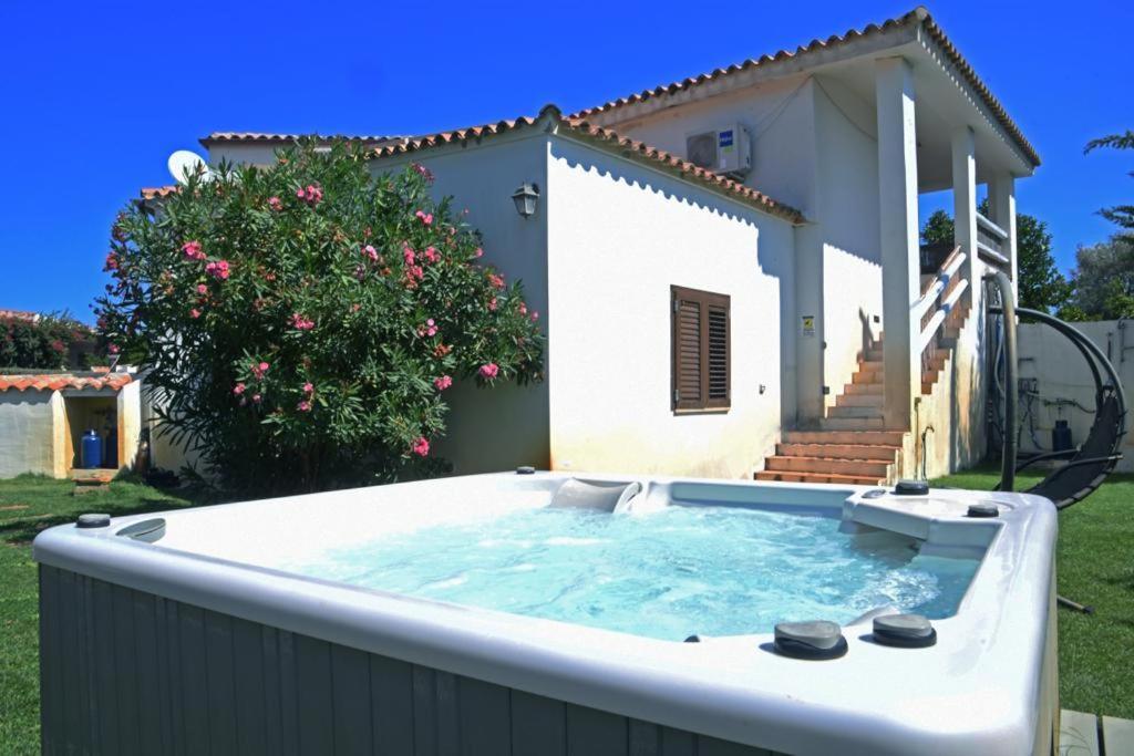 La Casa Di Ziu Menicu Villa Cannigione Bagian luar foto